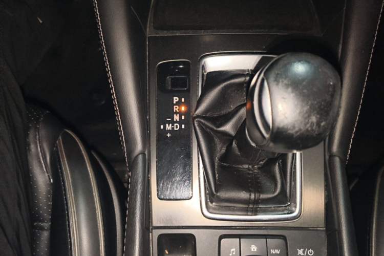 Used Mazda Atenza 2018 2.5L Blue Sky Prestige Edition China V Standard Gear Lever