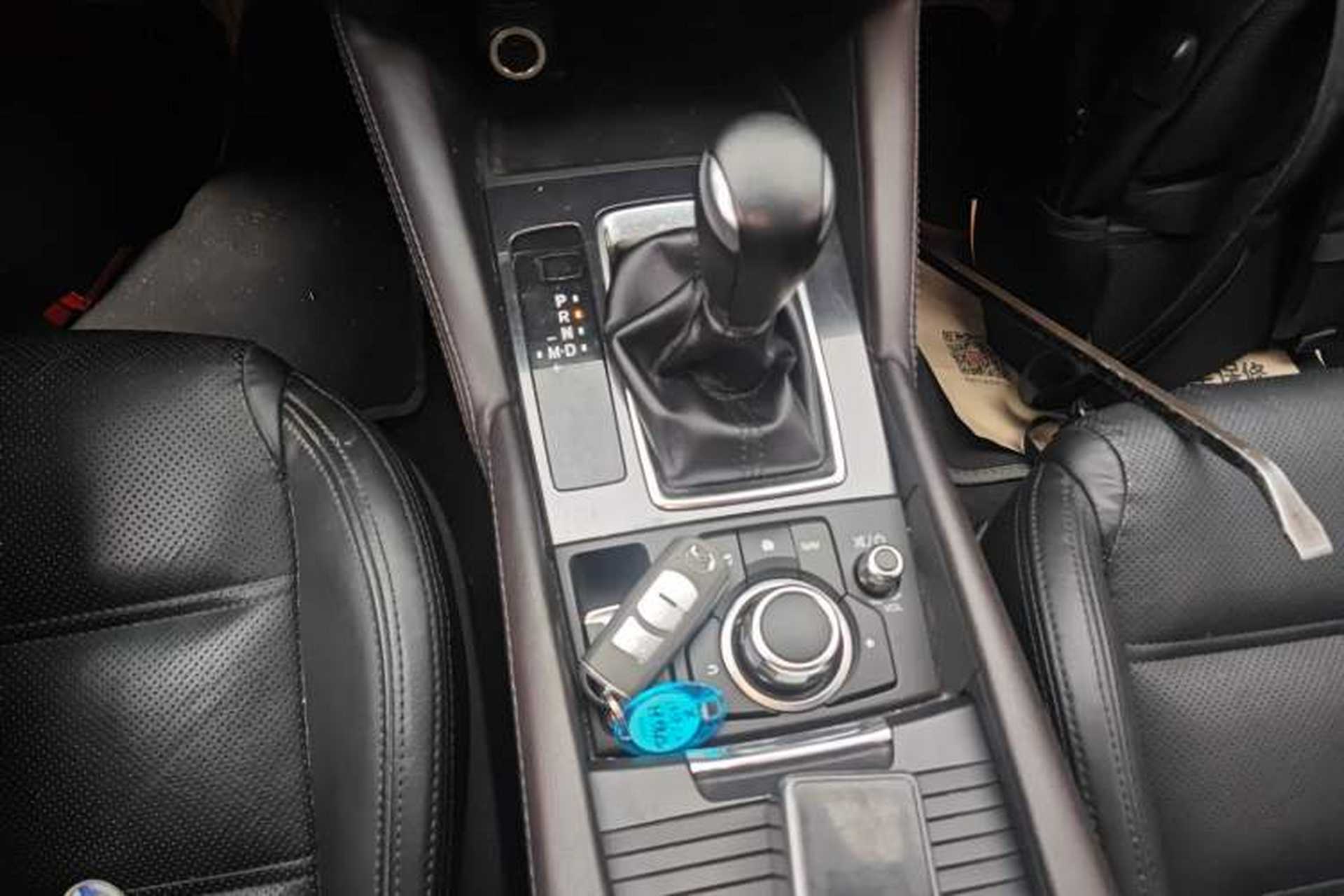 Used Mazda Atenza 2018 2.0L Blue Sky Luxury Edition China V Standard Gear Lever