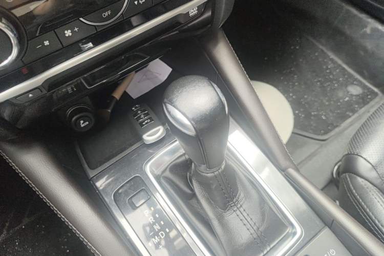 Used Mazda Atenza 2018 2.5L Skyactiv Sport Version China V Standard Gear Lever