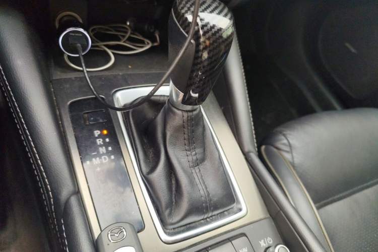Used Mazda Atenza 2018 2.5L Blue Sky Prestige Edition China V Standard Gear Lever