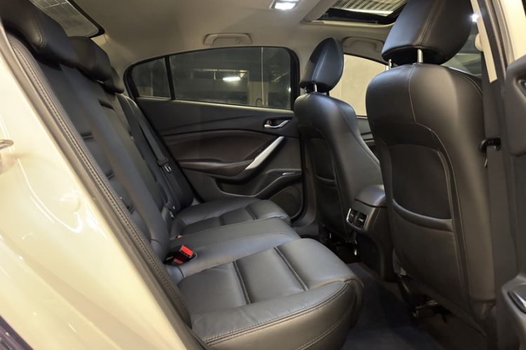 Used Mazda Atenza 2018 2.5L Blue Sky Sport Edition China VI compliant Interior 11