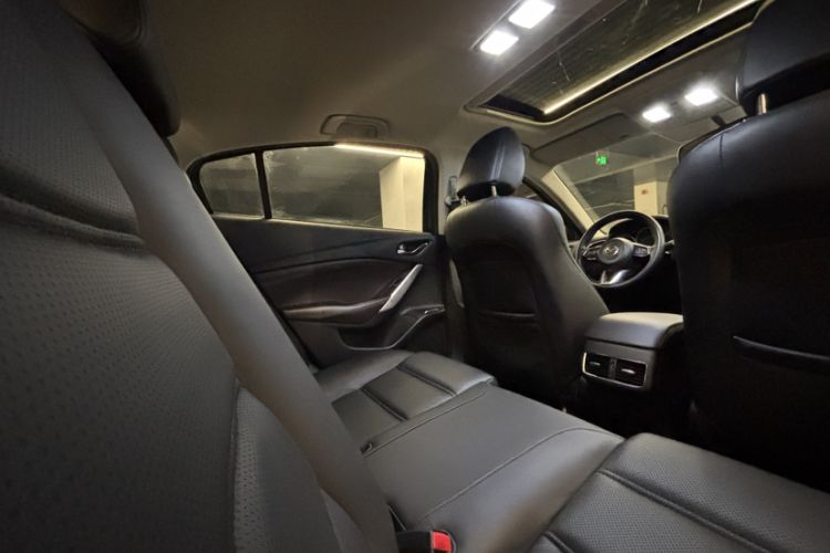 Used Mazda Atenza 2018 2.5L Blue Sky Sport Edition China VI compliant Interior 12