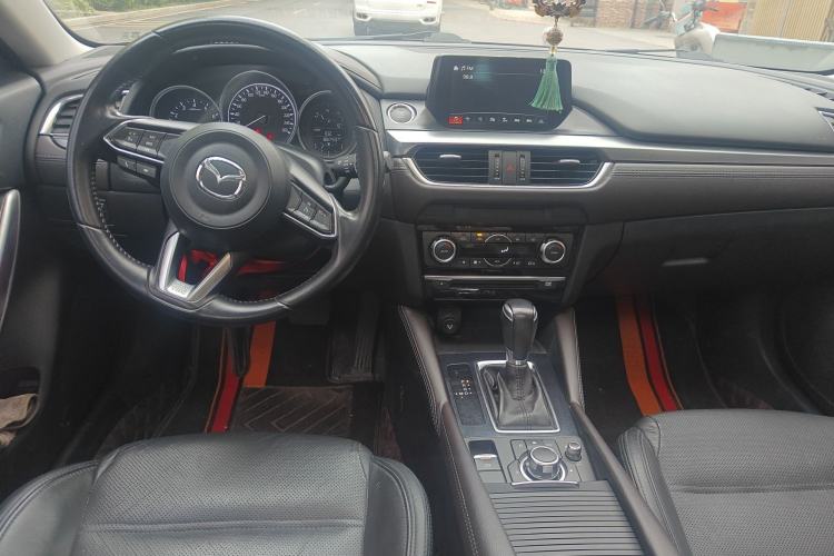 Used Mazda Atenza 2018 2.0L Blue Sky Luxury Edition China VI Standard Interior 2