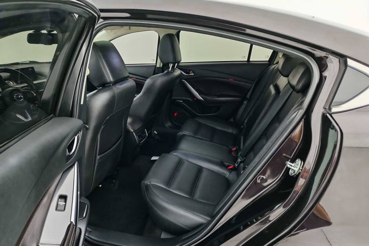 Used Mazda Atenza 2018 2.5L Skyactiv Sport Version China V Standard Interior 3
