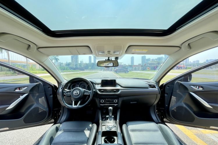 Used Mazda Atenza 2018 2.0L Blue Sky Luxury Edition China V Standard Interior 4
