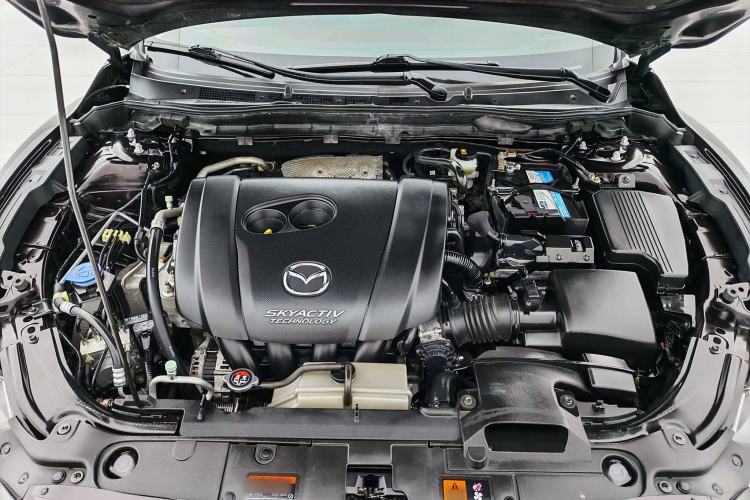 Used Mazda Atenza 2018 2.5L Skyactiv Sport Version China V Standard Interior 6