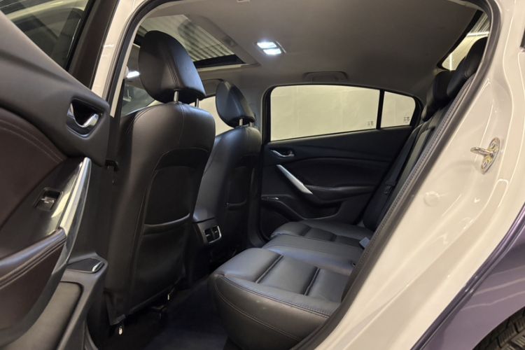 Used Mazda Atenza 2018 2.5L Blue Sky Sport Edition China VI compliant Interior 7