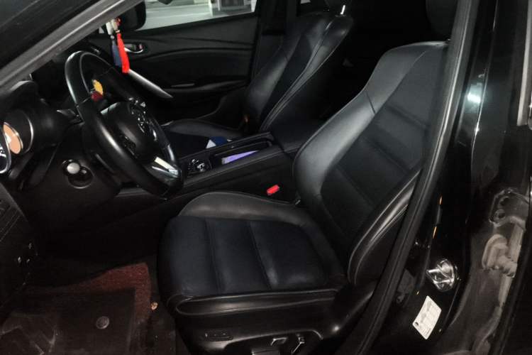 Used Mazda Atenza 2018 2.5L Blue Sky Prestige Edition China VI compliant Left Front Seat