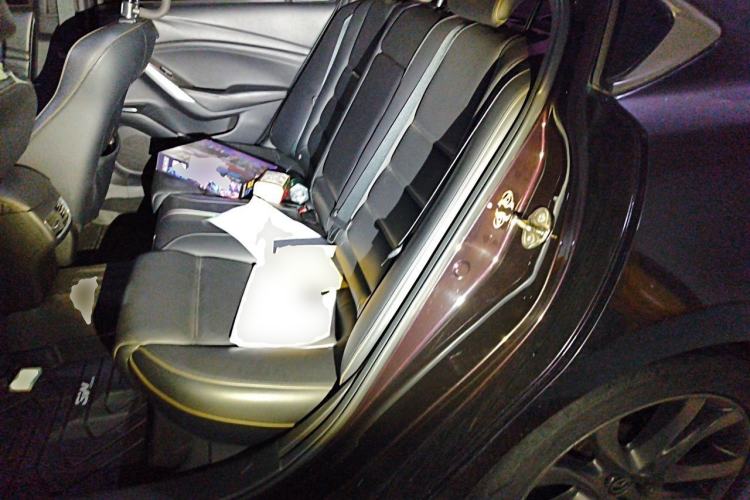 Used Mazda Atenza 2018 2.5L Blue Sky Prestige Edition China VI compliant Left Rear Seat