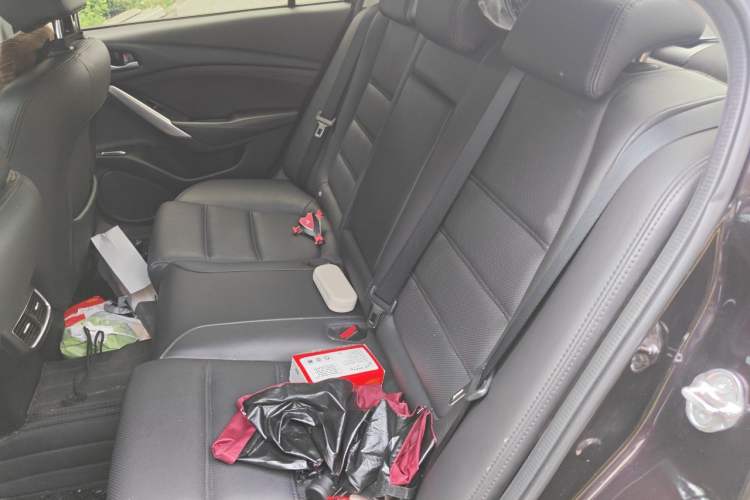 Used Mazda Atenza 2018 2.0L Blue Sky Luxury Edition China V Standard Left Rear Seat