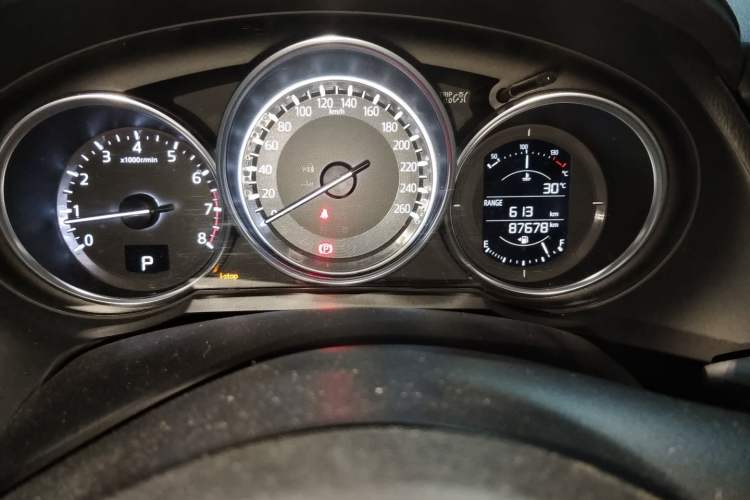 Used Mazda Atenza 2018 2.0L Blue Sky Luxury Edition China VI Standard Odometer Close Up