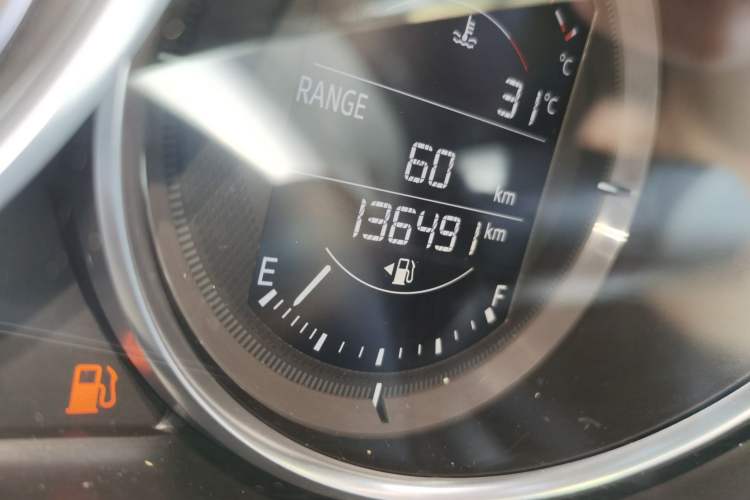 Used Mazda Atenza 2018 2.0L Blue Sky Luxury Edition China V Standard Odometer Close Up