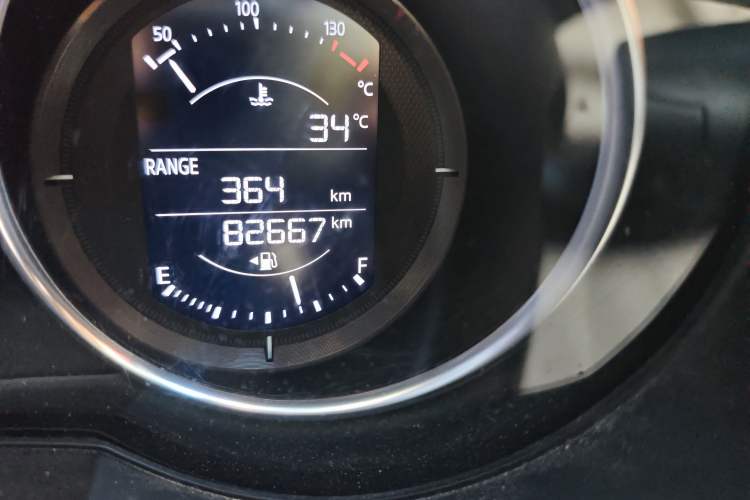 Used Mazda Atenza 2018 2.5L Blue Sky Sport Edition China VI compliant Odometer Close Up