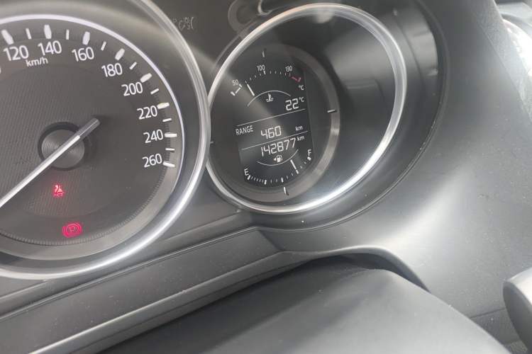 Used Mazda Atenza 2018 2.5L Skyactiv Sport Version China V Standard Odometer Close Up