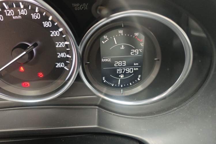 Used Mazda Atenza 2018 2.0L Blue Sky Luxury Edition China V Standard Odometer Close Up