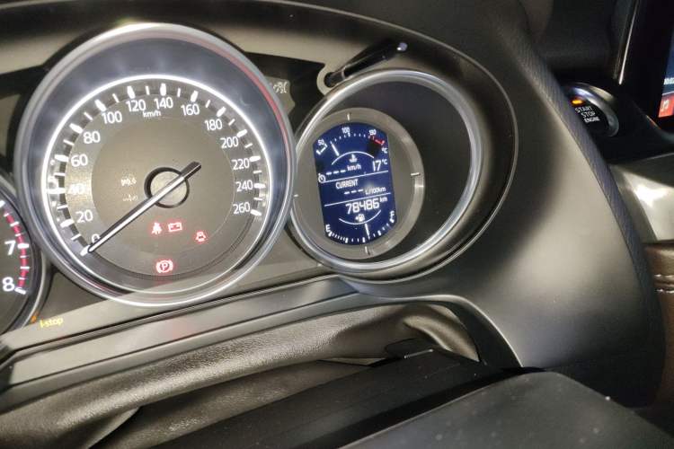 Used Mazda Atenza 2018 2.5L Skyactiv Sport Version China V Standard Odometer Close Up