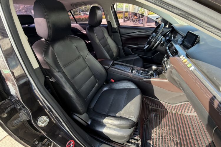 Used Mazda Atenza 2018 2.5L Blue Sky Sport Edition China VI compliant Right Front Seat
