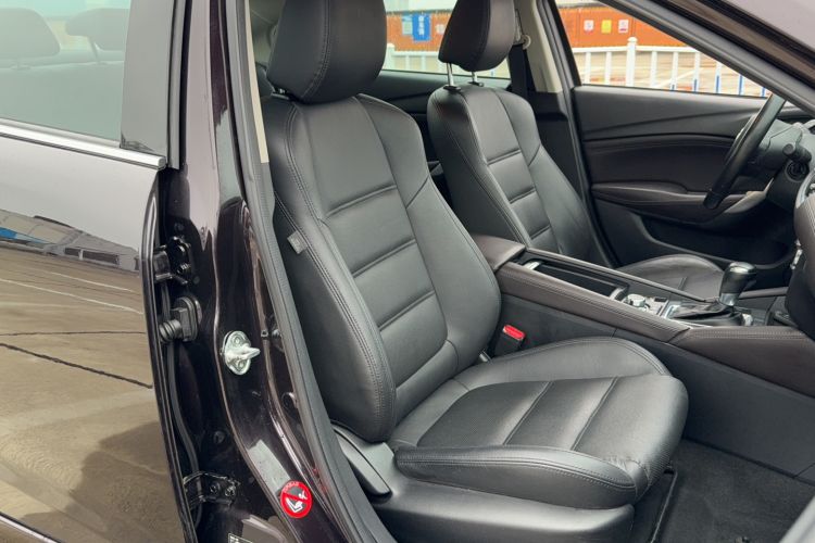 Used Mazda Atenza 2018 2.0L Blue Sky Luxury Edition China V Standard Right Front Seat
