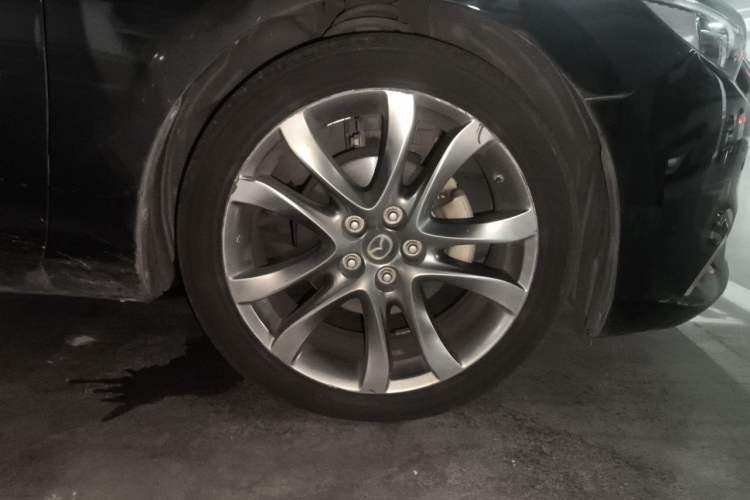 Used Mazda Atenza 2018 2.5L Blue Sky Prestige Edition China VI compliant Right Front Wheel Hub