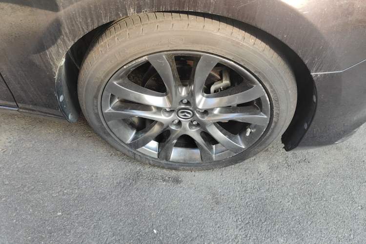 Used Mazda Atenza 2018 2.5L Skyactiv Sport Version China V Standard Right Front Wheel Hub