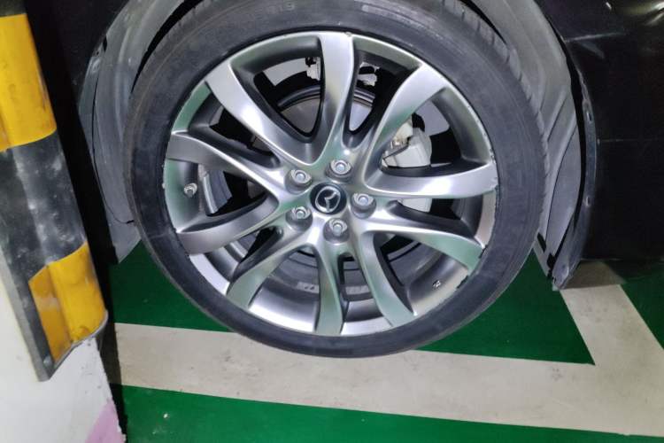 Used Mazda Atenza 2018 2.5L Skyactiv Sport Version China V Standard Right Front Wheel Hub