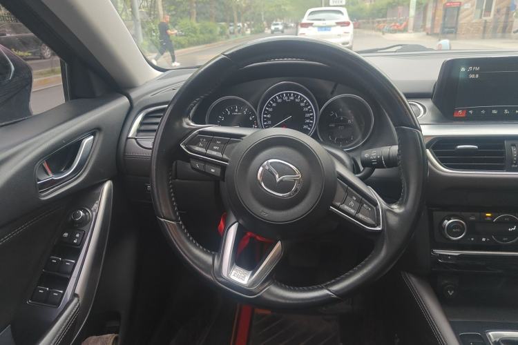 Used Mazda Atenza 2018 2.0L Blue Sky Luxury Edition China VI Standard Steering Wheel