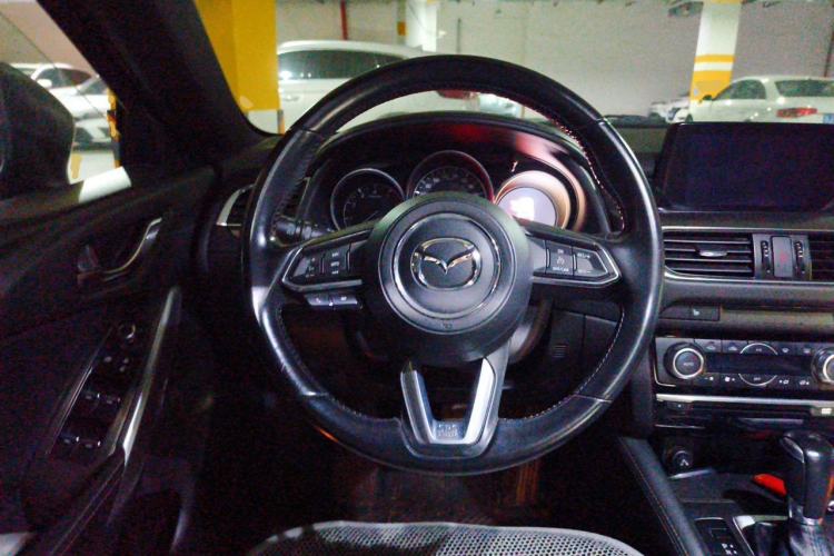 Used Mazda Atenza 2018 2.5L Blue Sky Prestige Edition China VI compliant Steering Wheel