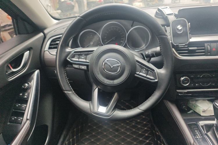 Used Mazda Atenza 2018 2.0L Blue Sky Luxury Edition China V Standard Steering Wheel
