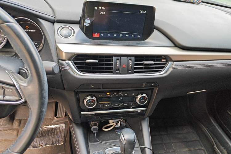 Used Mazda Atenza 2018 2.5L Blue Sky Prestige Edition China V Standard Audio And AC Panel