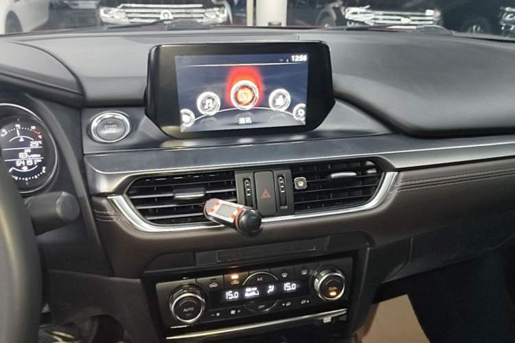 Used Mazda Atenza 2018 2.0L Blue Sky Luxury Edition China V Standard Audio And AC Panel