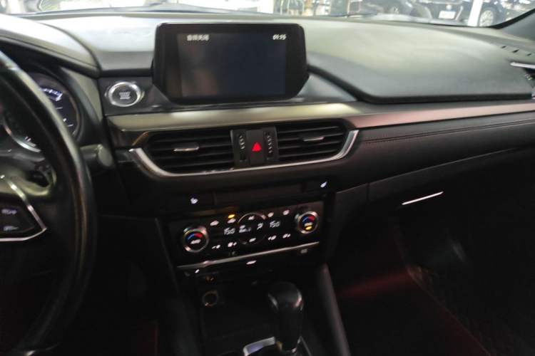 Used Mazda Atenza 2018 2.5L Blue Sky Prestige Edition China V Standard Audio And AC Panel
