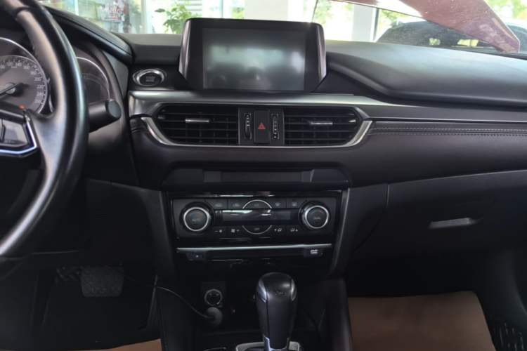 Used Mazda Atenza 2018 2.0L Blue Sky Luxury Edition China V Standard Audio And AC Panel