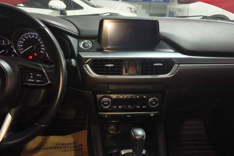 Used Mazda Atenza 2018 2.5L Blue Sky Sport Edition China VI compliant Audio And AC Panel