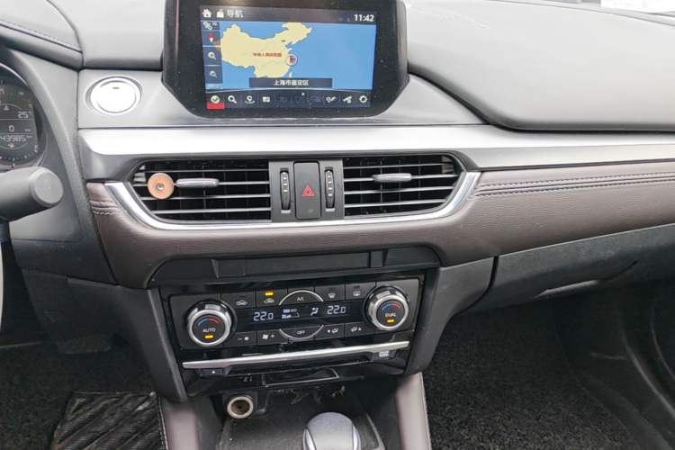Used Mazda Atenza 2018 2.5L Blue Sky Sport Edition China VI compliant Audio And AC Panel