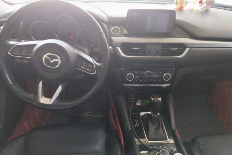 Used Mazda Atenza 2018 2.5L Skyactiv Sport Version China V Standard Center Console