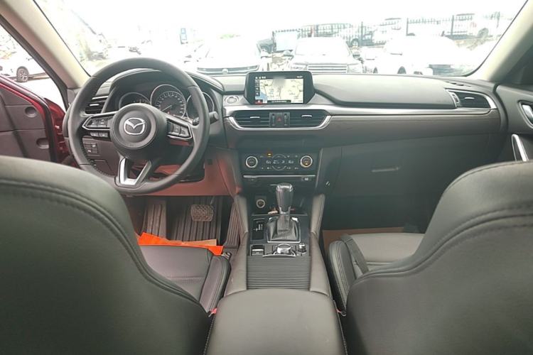 Used Mazda Atenza 2018 2.0L Blue Sky Luxury Edition China VI Standard Center Console
