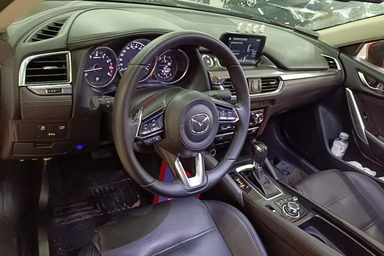 Used Mazda Atenza 2018 2.5L Skyactiv Sport Version China V Standard Center Console
