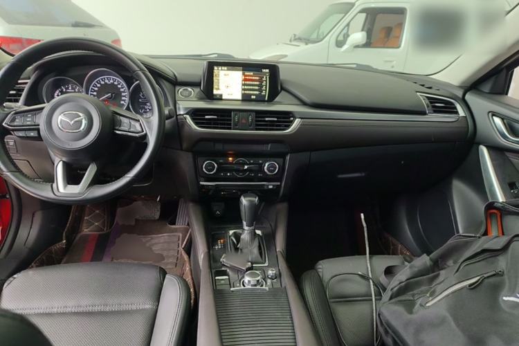 Used Mazda Atenza 2018 2.0L Blue Sky Luxury Edition China V Standard Center Console