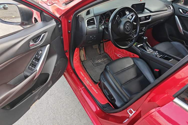 Used Mazda Atenza 2018 2.5L Skyactiv Sport Version China V Standard Driver Seat