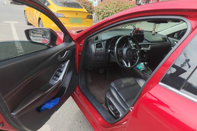 Used Mazda Atenza 2018 2.0L Blue Sky Luxury Edition China VI Standard Driver Seat