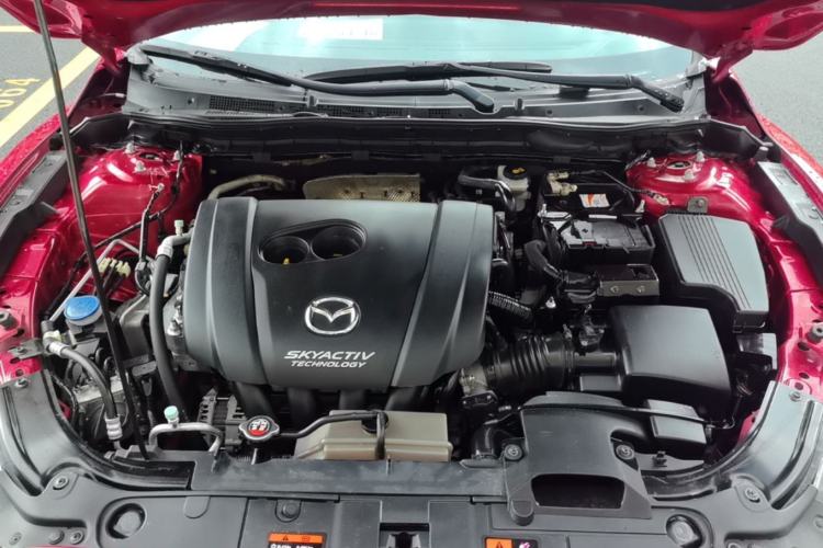 Used Mazda Atenza 2018 2.5L Blue Sky Sport Edition China VI compliant Engine Bay