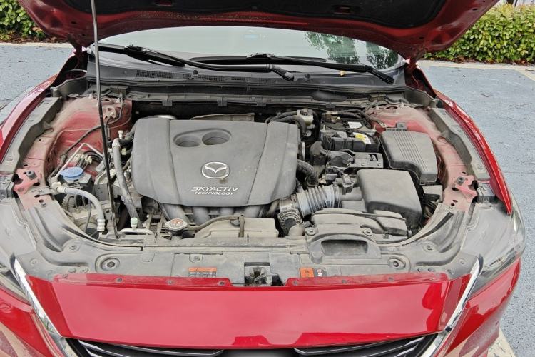 Used Mazda Atenza 2018 2.0L SmartTech Version China V Standard Engine Bay