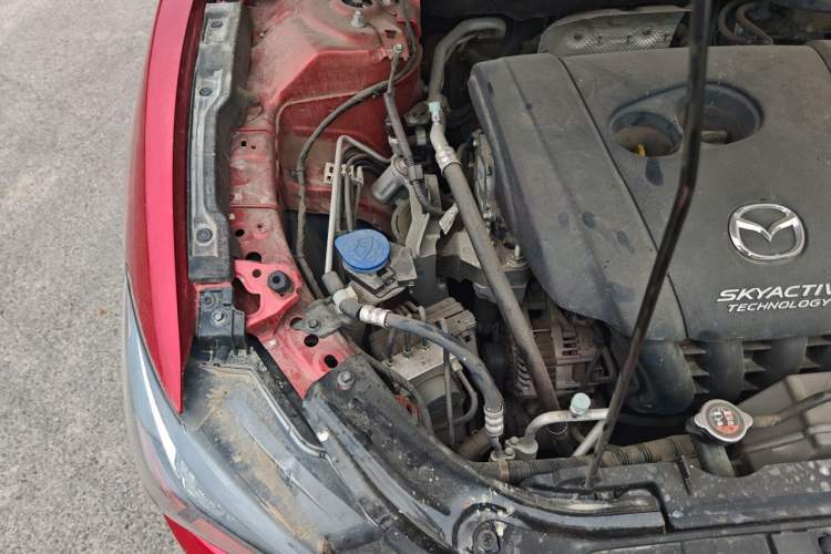 Used Mazda Atenza 2018 2.0L Blue Sky Luxury Edition China V Standard Engine Bay Right