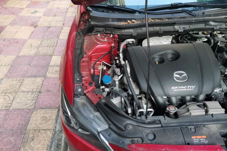 Used Mazda Atenza 2018 2.5L Skyactiv Sport Version China V Standard Engine Bay Right