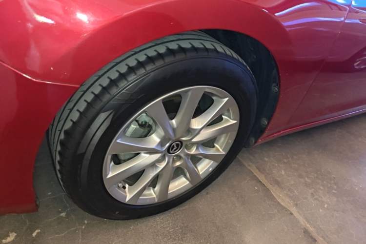 Used Mazda Atenza 2018 2.0L Blue Sky Luxury Edition China VI Standard Exterior 4