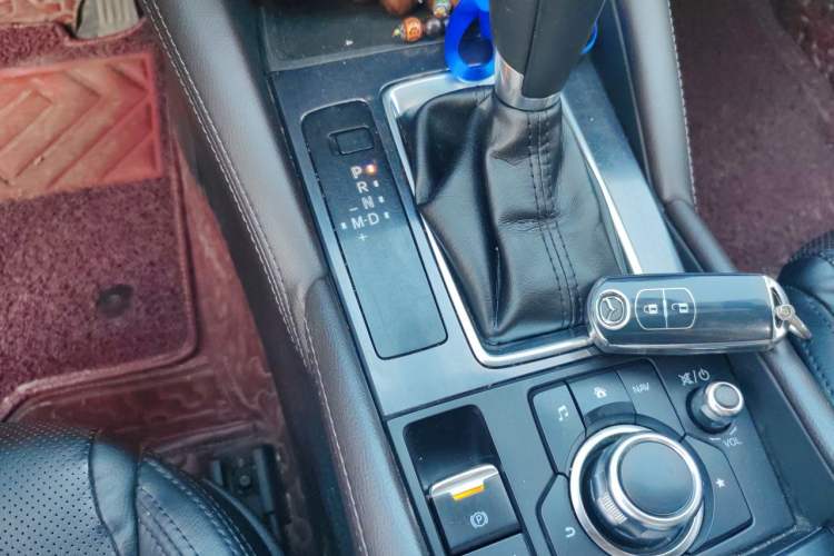 Used Mazda Atenza 2018 2.5L Skyactiv Sport Version China V Standard Gear Lever