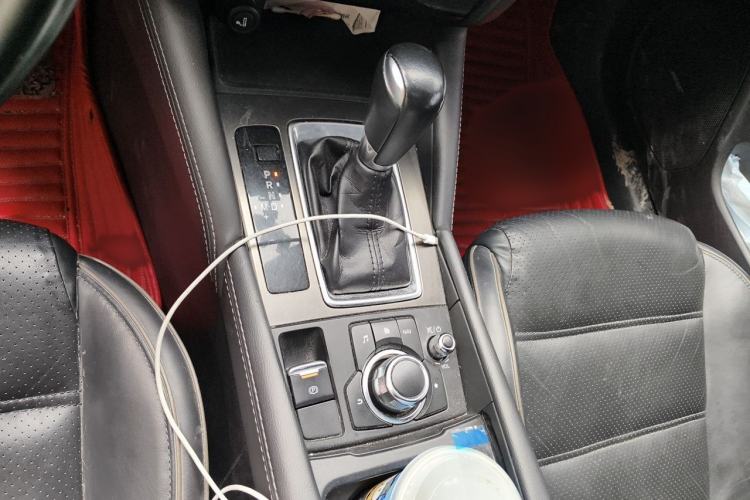 Used Mazda Atenza 2018 2.5L Sky Blue Prestige Tech Limited Edition Gear Lever