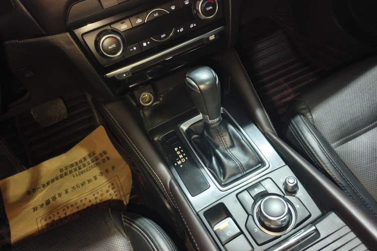 Used Mazda Atenza 2018 2.5L Blue Sky Sport Edition China VI compliant Gear Lever