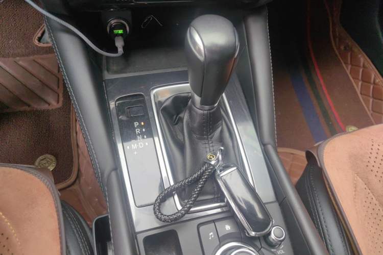 Used Mazda Atenza 2018 2.0L Blue Sky Luxury Edition China V Standard Gear Lever