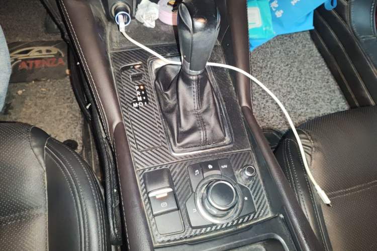 Used Mazda Atenza 2018 2.0L Blue Sky Luxury Edition China V Standard Gear Lever